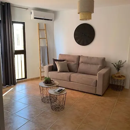 Primera Linea Playa Centro Apartment *